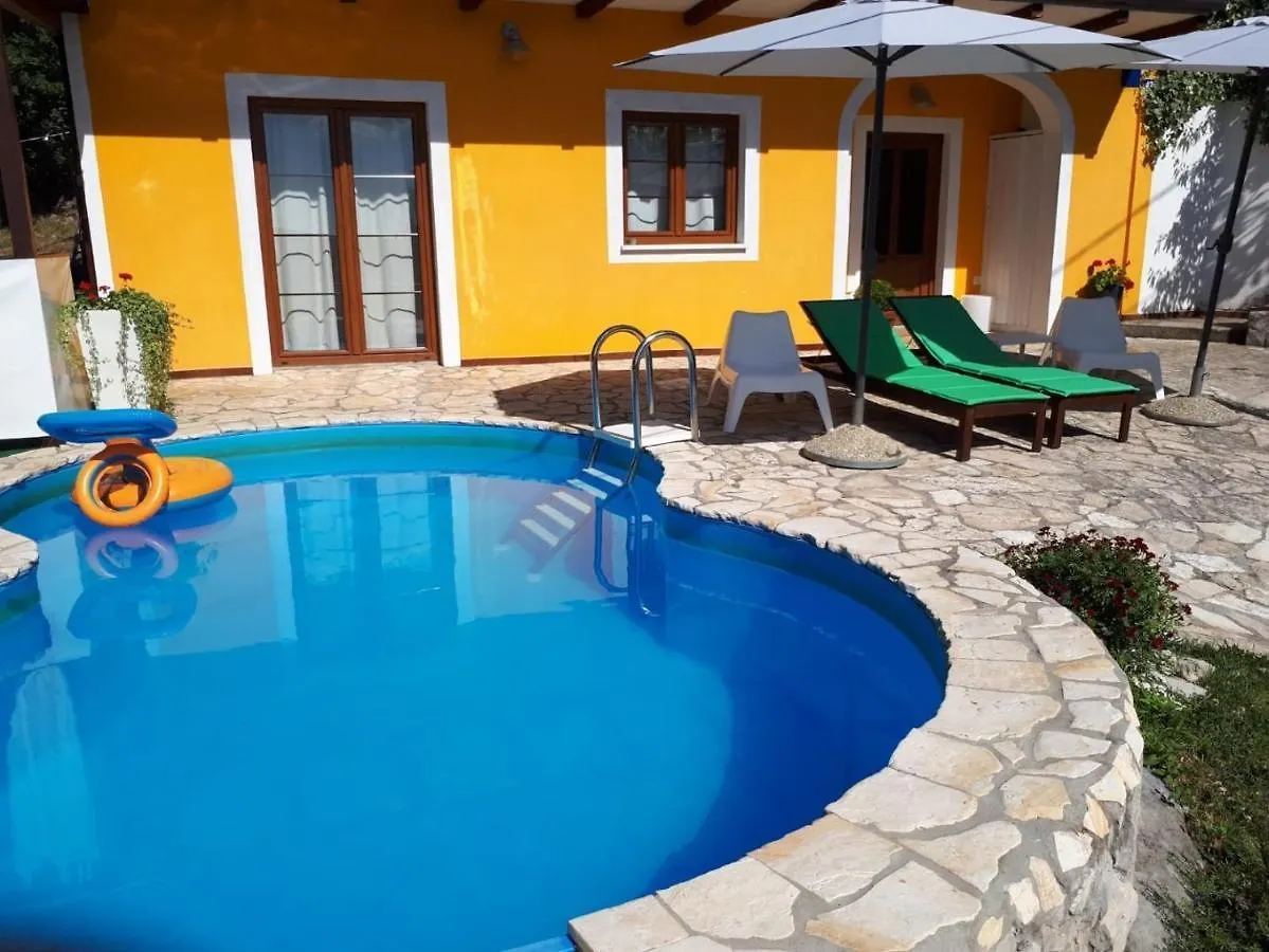 Villa Deborah Labin
